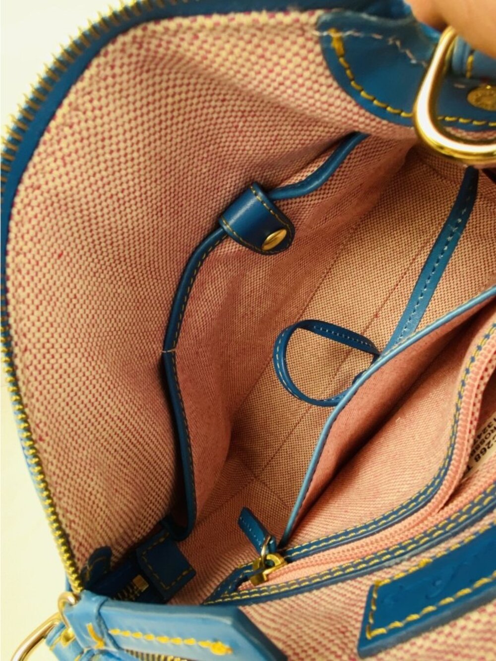 Dooney & Bourke Turquoise Croco Embossed Leather Small/Med Satchel Gold Hardware - Picture 9 of 16